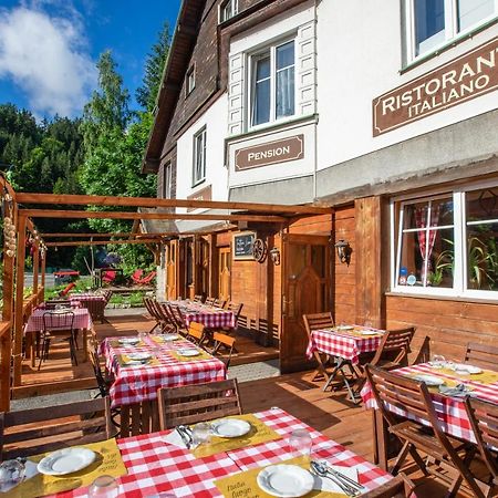 Penzion Sofinata & Pizzeria Špindlerŭv Mlýn 外观 照片