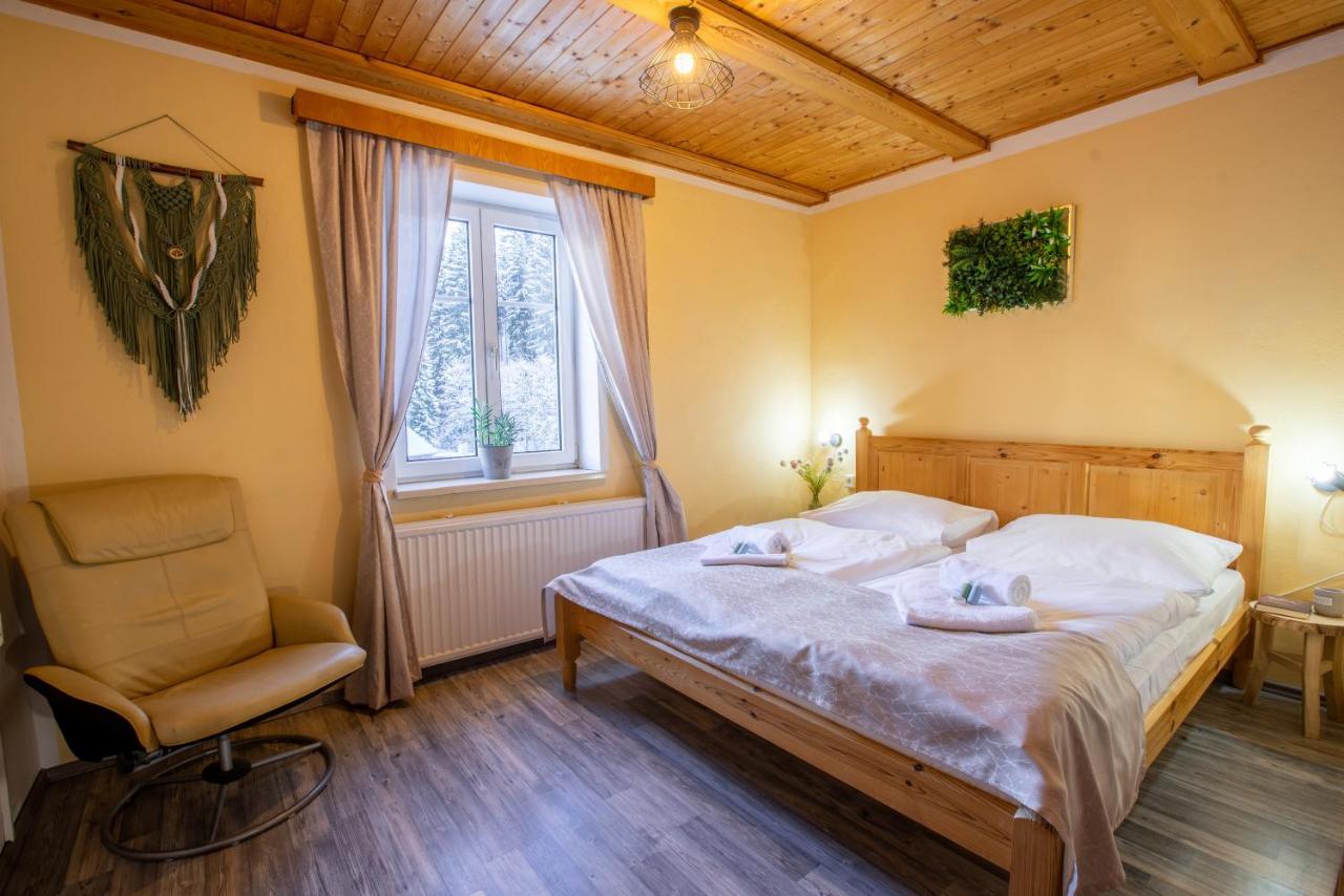 Penzion Sofinata & Pizzeria Špindlerŭv Mlýn 外观 照片