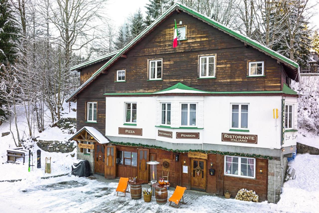 Penzion Sofinata & Pizzeria Špindlerŭv Mlýn 外观 照片